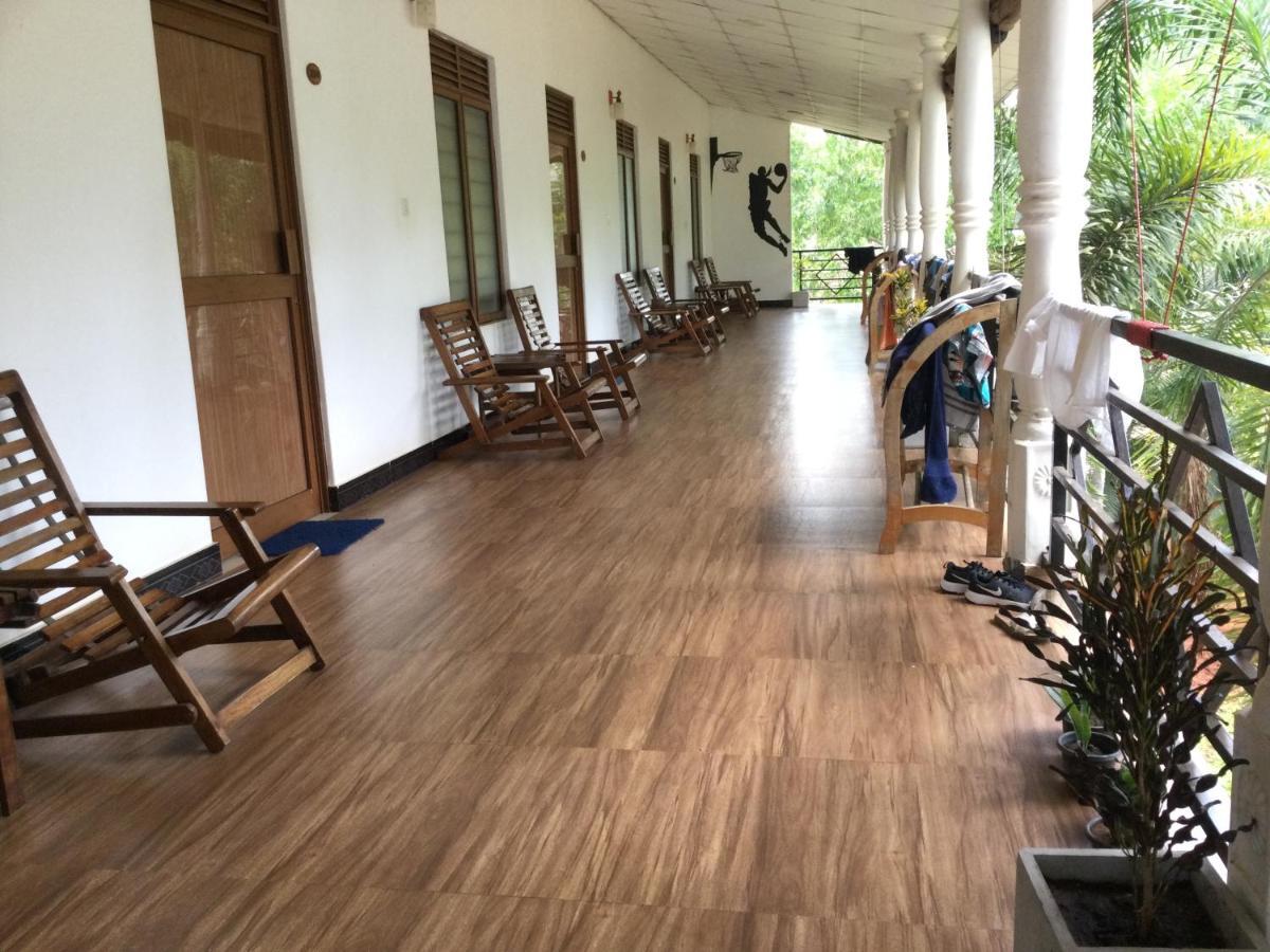 French Garden Resort Uppuveli Kültér fotó