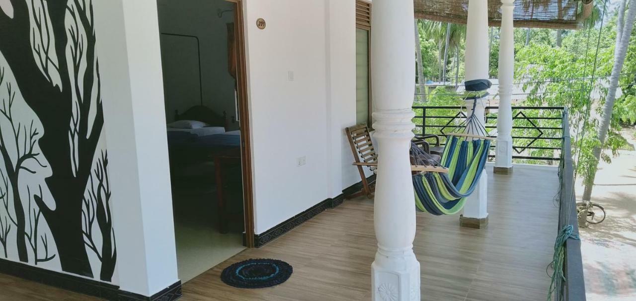 French Garden Resort Uppuveli Kültér fotó