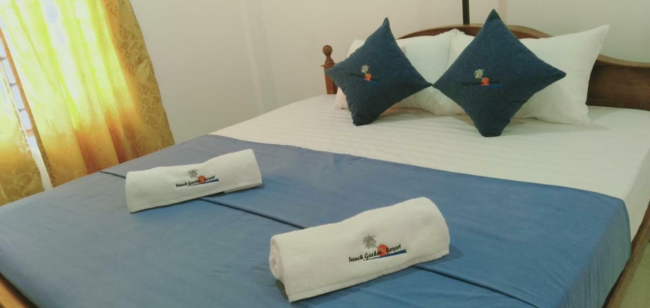 French Garden Resort Uppuveli Kültér fotó